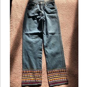MAJOR 70s VIBES - Vintage bead-work flared denim